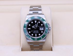 Rolex Submariner (Date) 41 126610LV - 2022 Box & Papers!