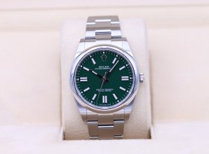 Rolex Oyster Perpetual 124300 Green Dial 41mm - 2021 Box & Papers