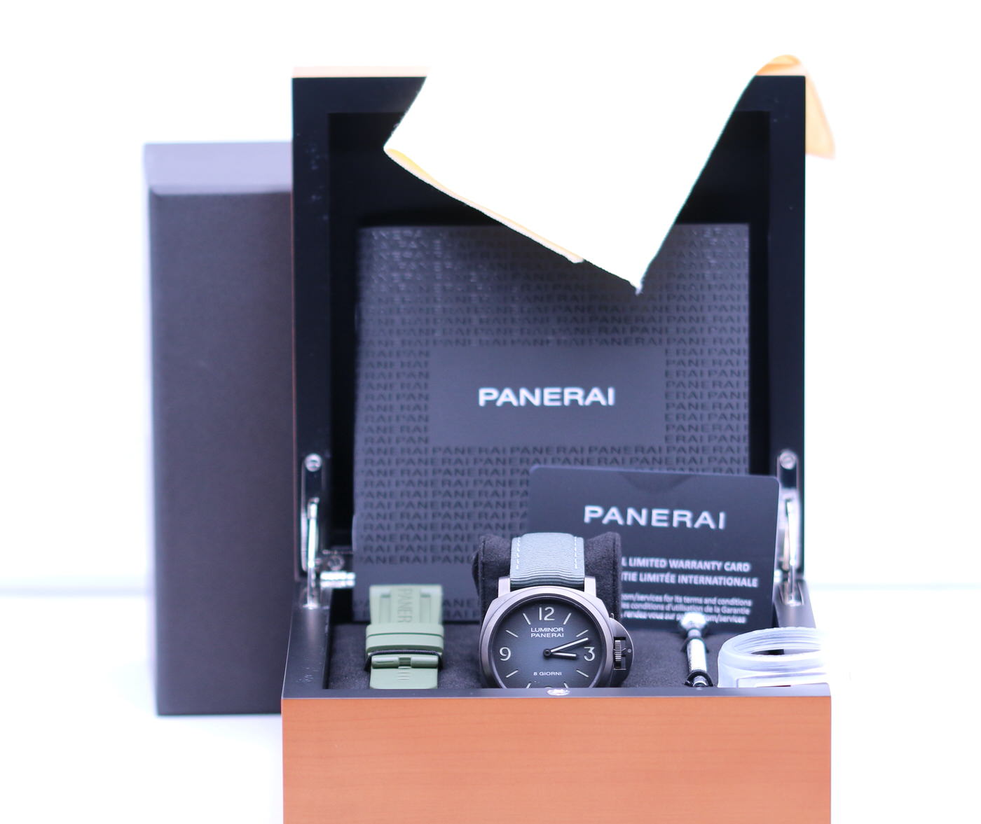 Panerai Luminor Geneva Boutique Special Edition PAM02121 2022