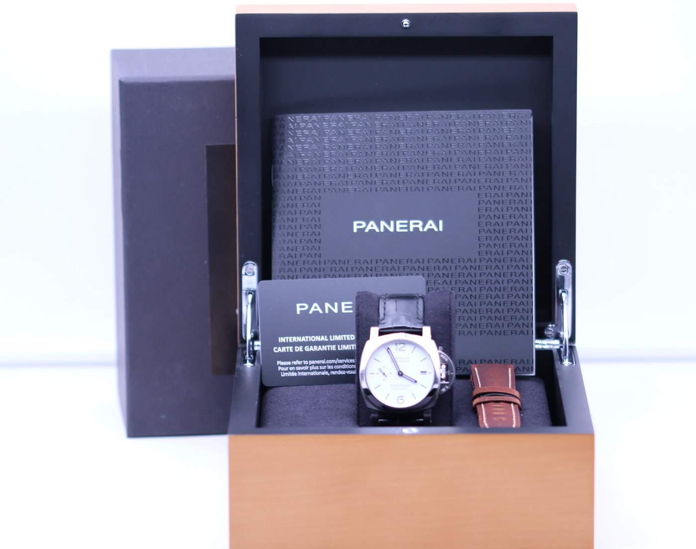 Panerai Luminor Marina Quaranta White Dial PAM01271 2022 Box