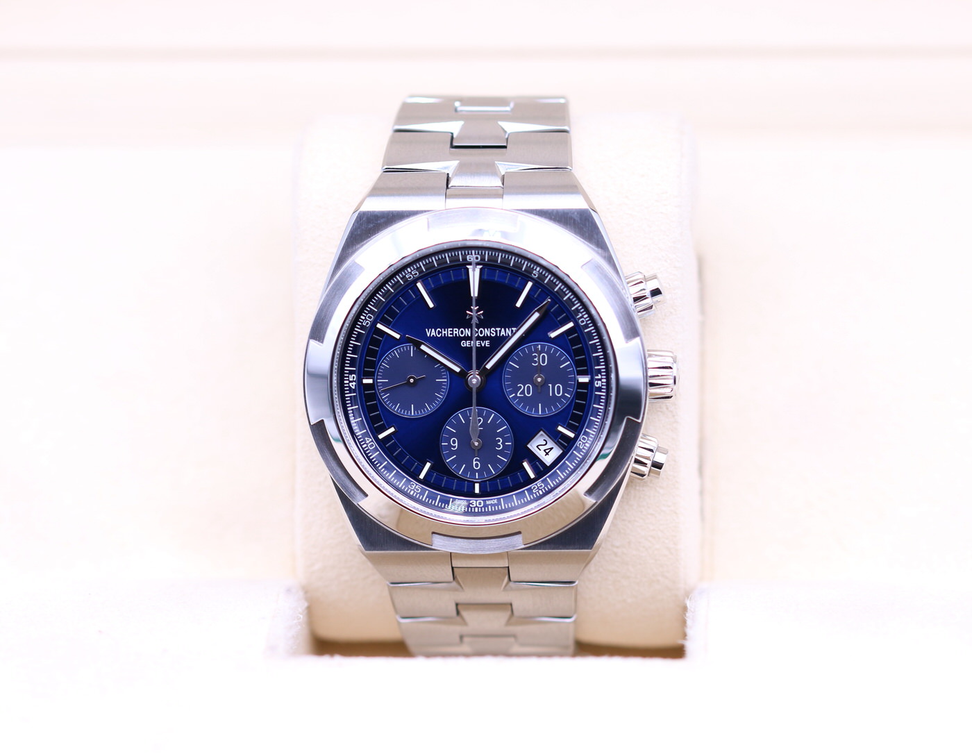 Overseas 42.5mm Blue Dial Automatic Chronograph Men's Watch