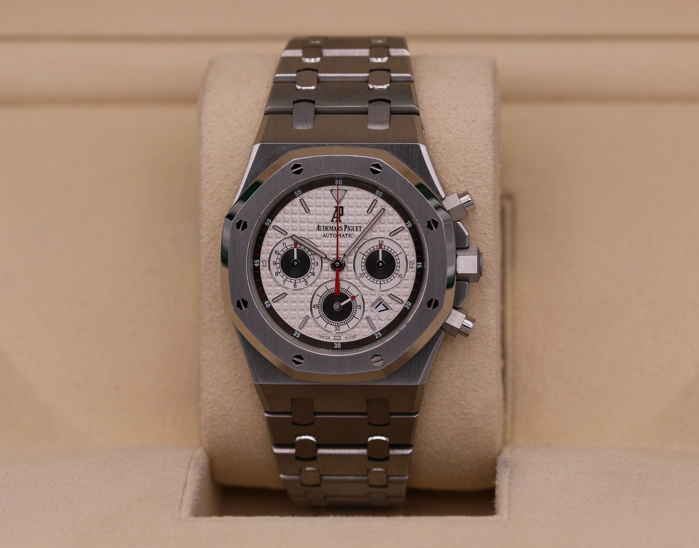 Audemars Piguet Royal Oak Chronograph Silver Dial 26300ST.OO