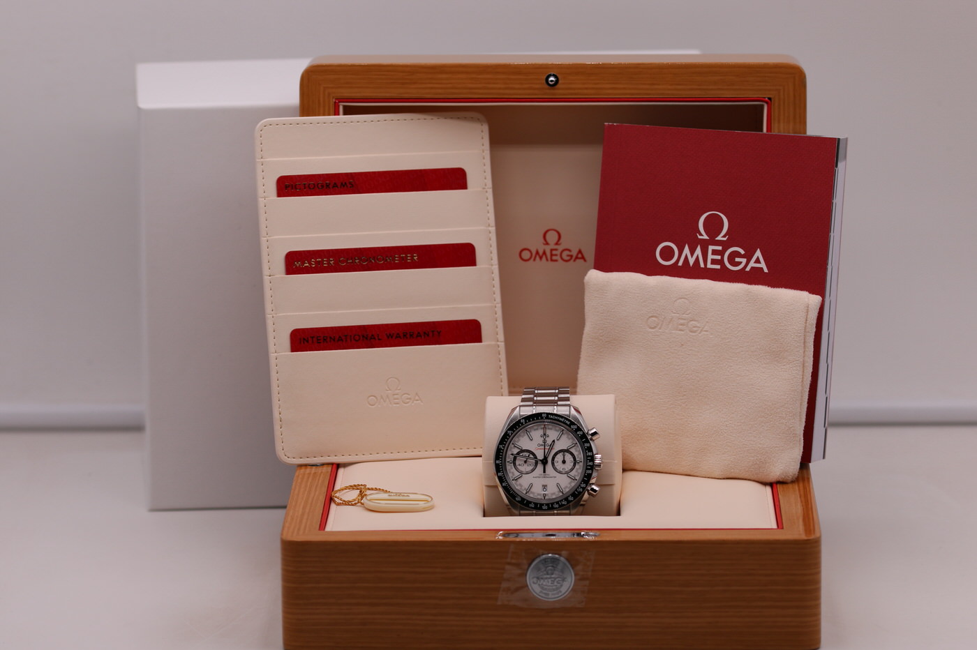 Omega Speedmaster Racing Chronograph White Dial 329.30.44.51