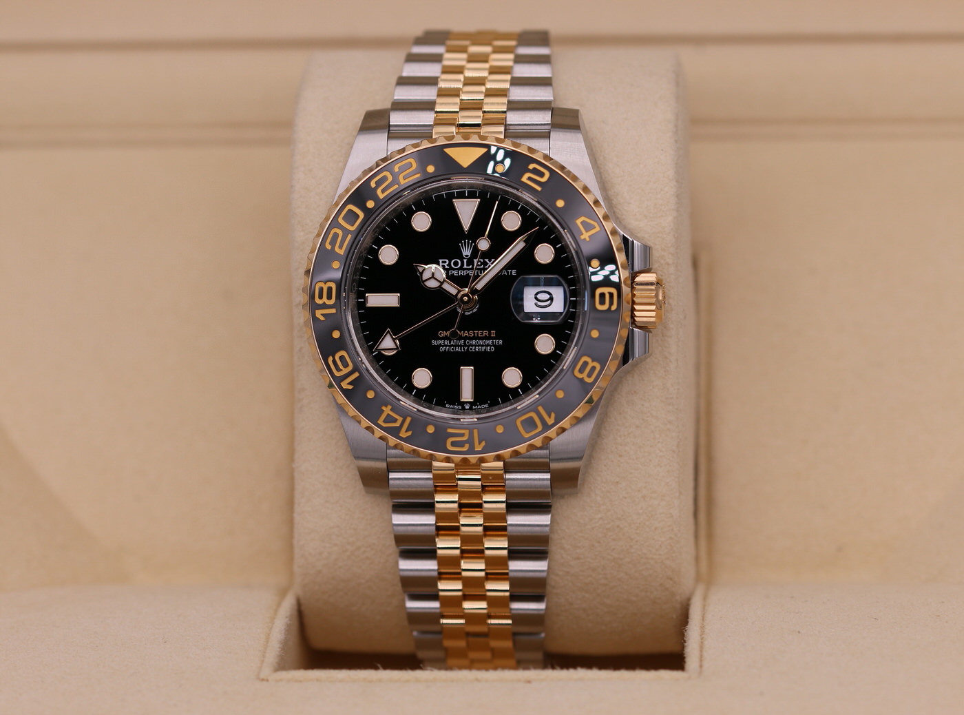 Rolex GMT-Master II Two-Tone Black Dial 126713GRNR – 2023 Box & Papers ...