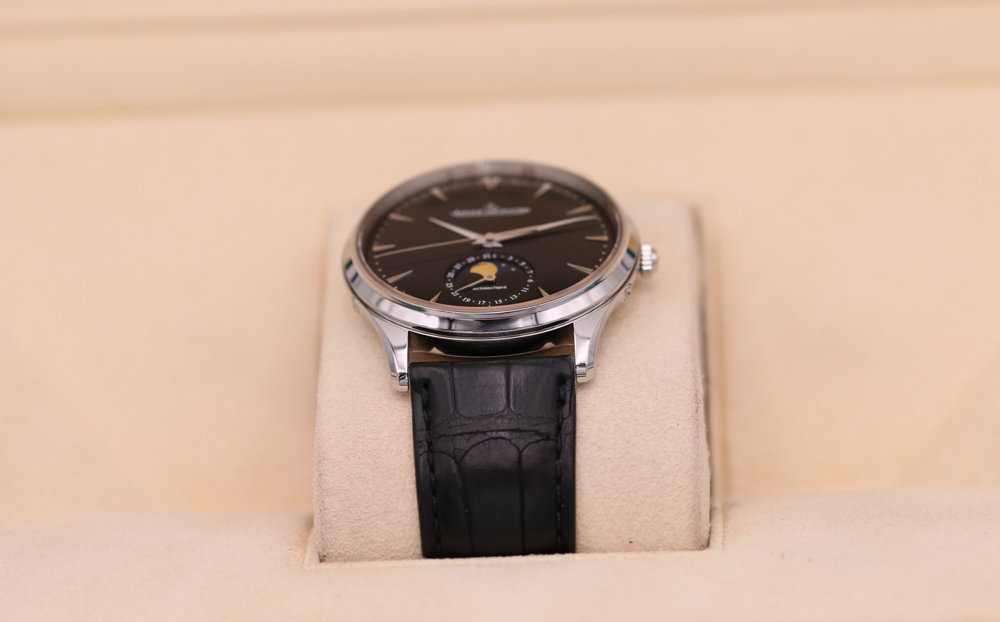 Jaeger LeCoultre Master Ultra Thin Moon Steel Black Dial Q1368470