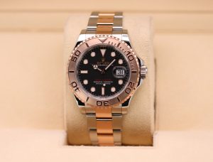 Rolex Yacht-Master 40 Two-Tone Rose Gold Black Dial 126621 - 2021