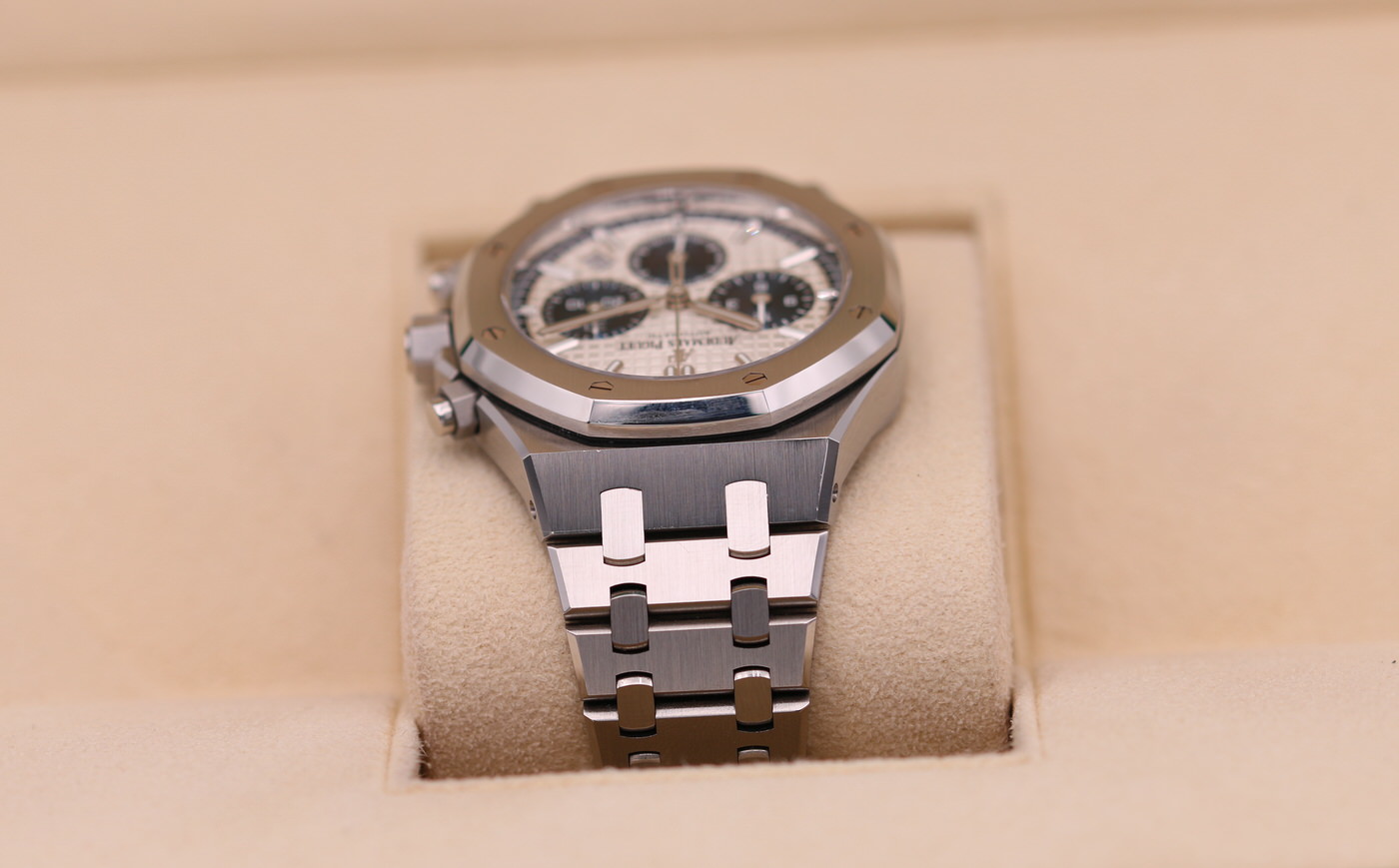 Audemars Piguet Royal Oak Chronograph Panda Dial 26315ST – 2021