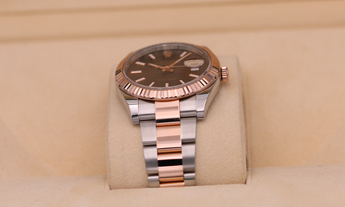 ロッド Rolex Rolex DateJust 41 Two-Tone Rose Gold Chocolate Stick Dial 126331