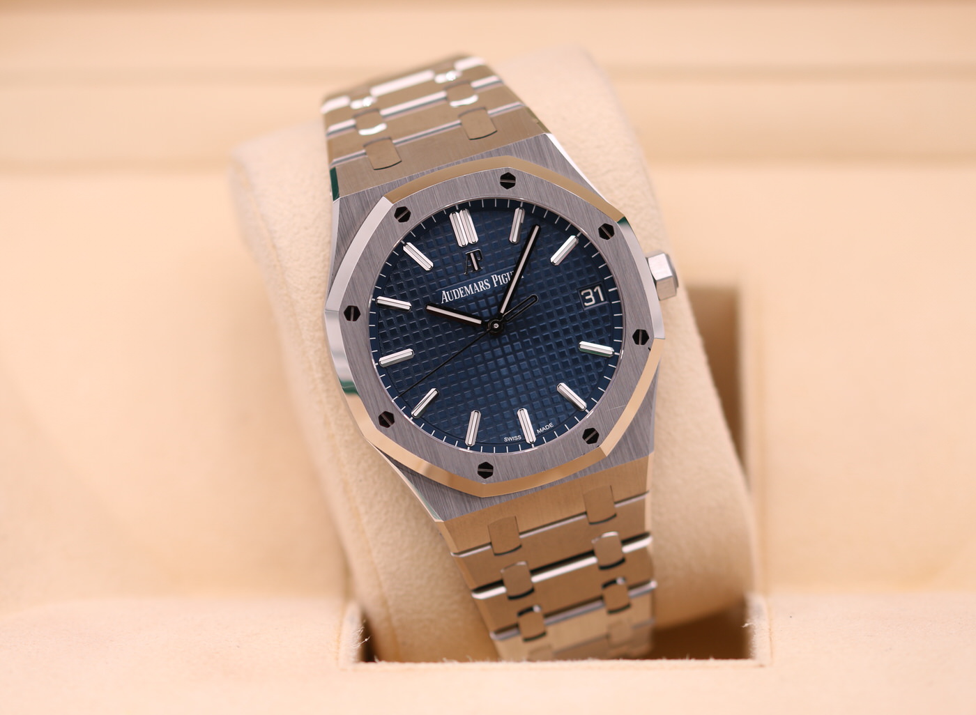 Audemars Piguet Royal Oak 41mm Blue Dial 15500ST 2021 Nashville Watch