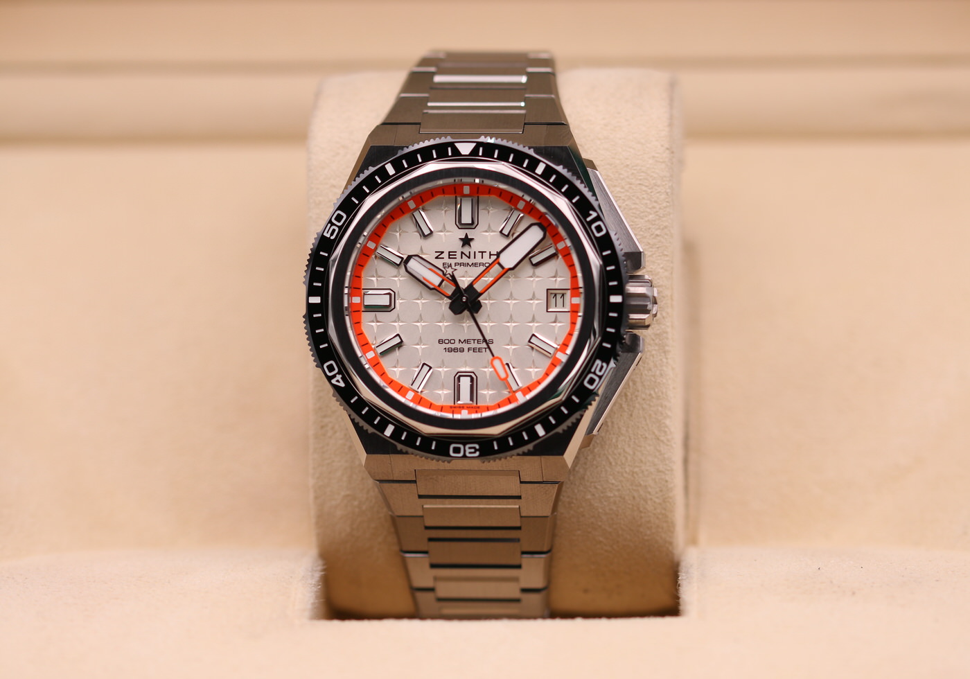 Zenith Defy Extreme Diver Silver Dial 95.9600.3620/01.I300 – 2025