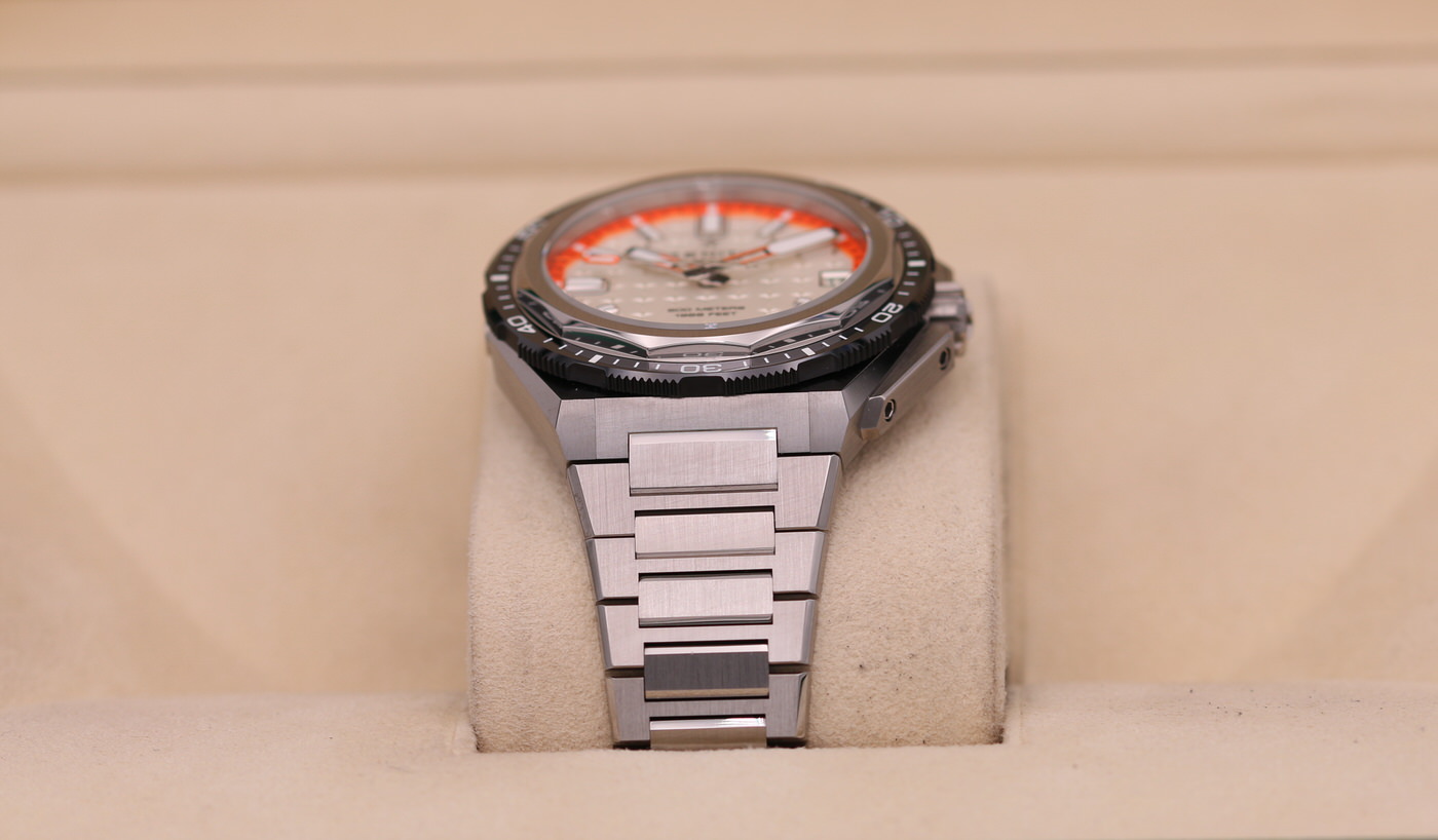 Zenith Defy Extreme Diver Silver Dial 95.9600.3620/01.I300 – 2025