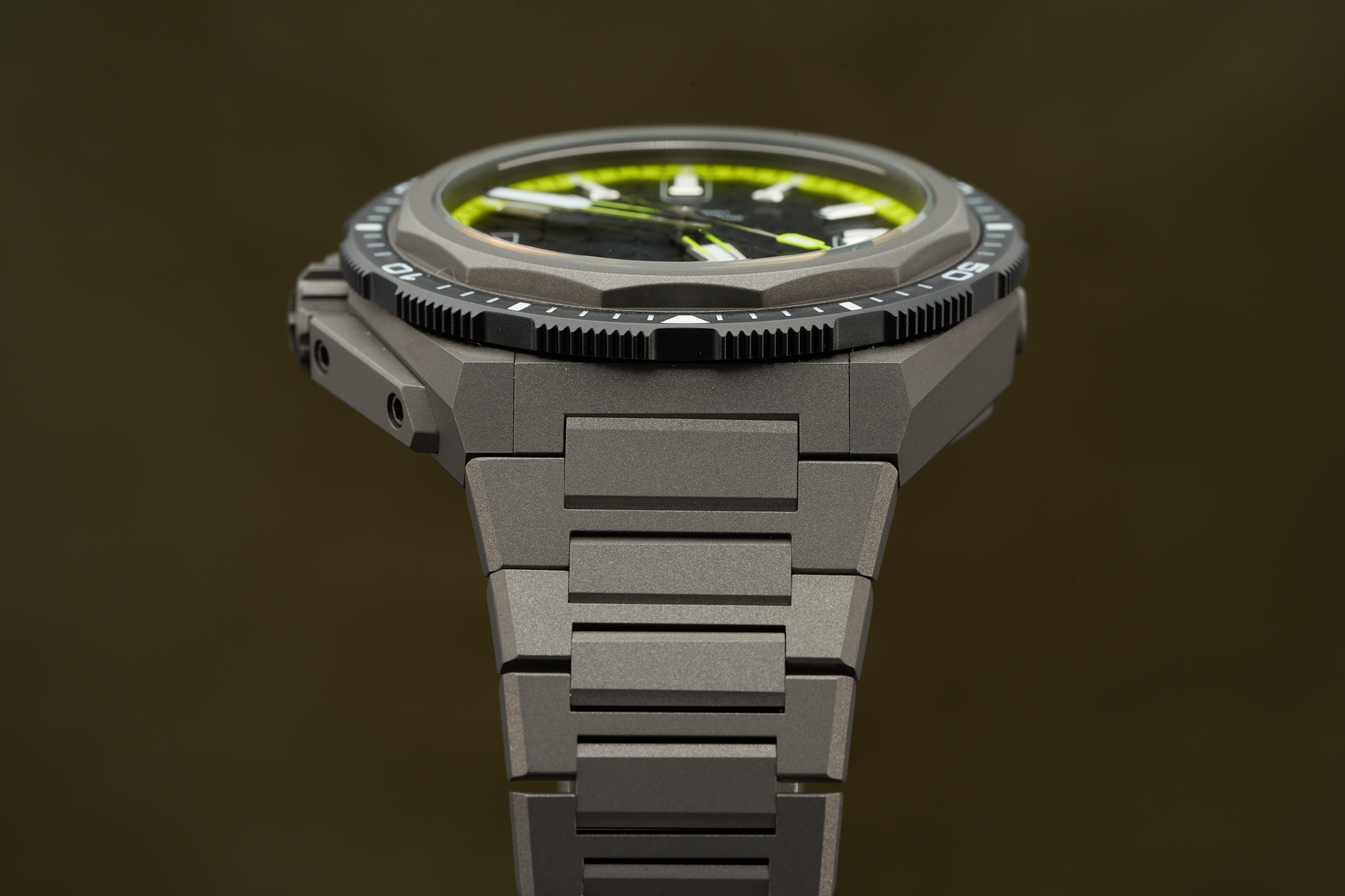 Zenith Defy Extreme Diver Titanium Black Dial 97.9600.3620/21.I300