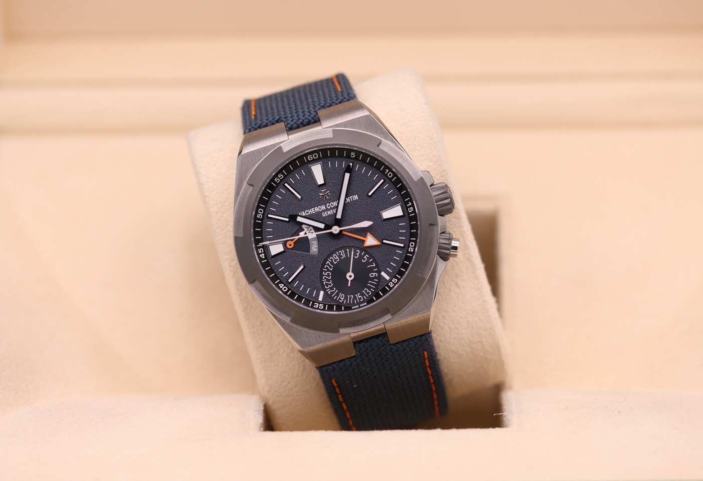 Vacheron Constantin Overseas Dual Time Everest Limited Edition