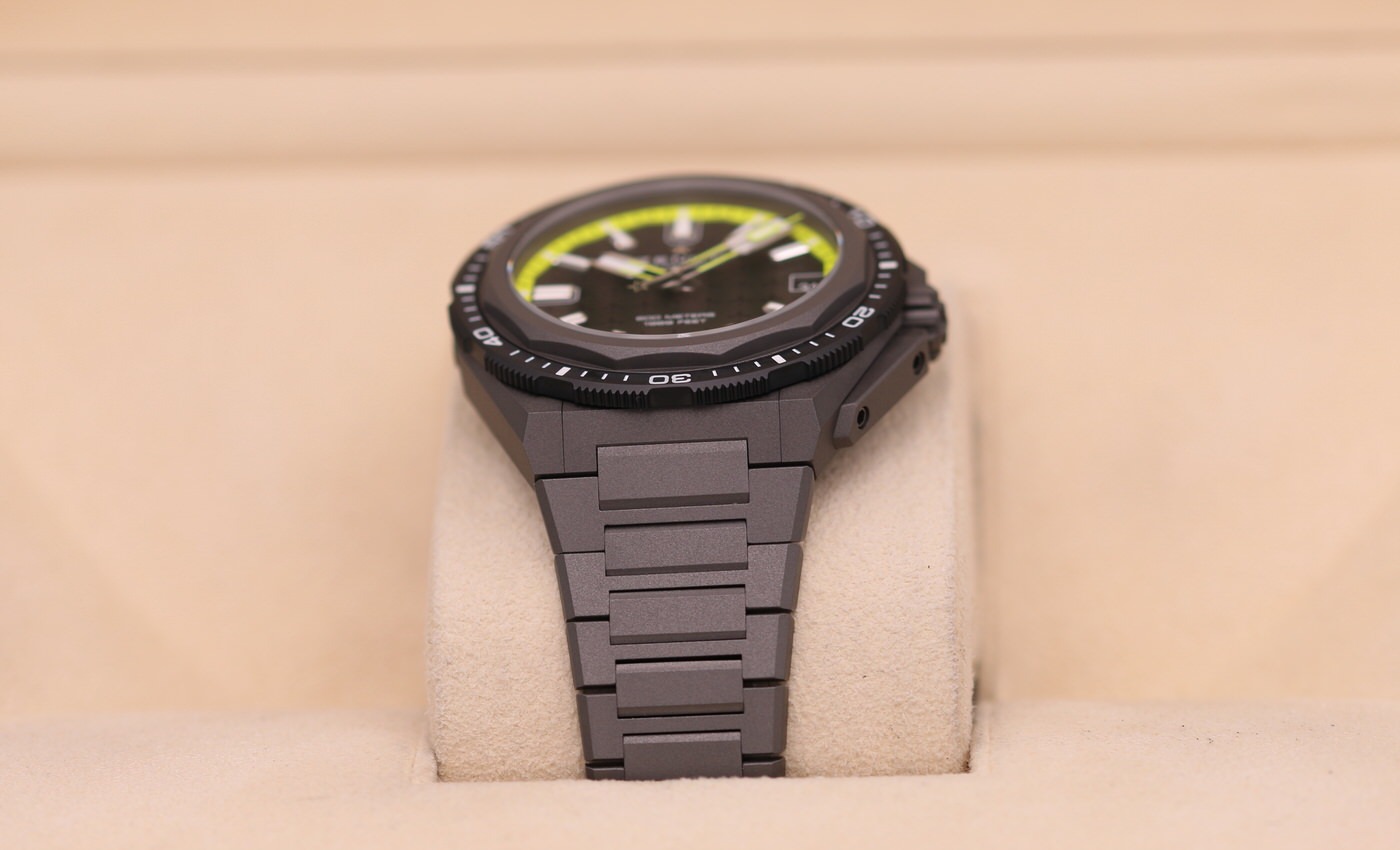 Zenith Defy Extreme Diver Titanium Black Dial 97.9600.3620/21.I300
