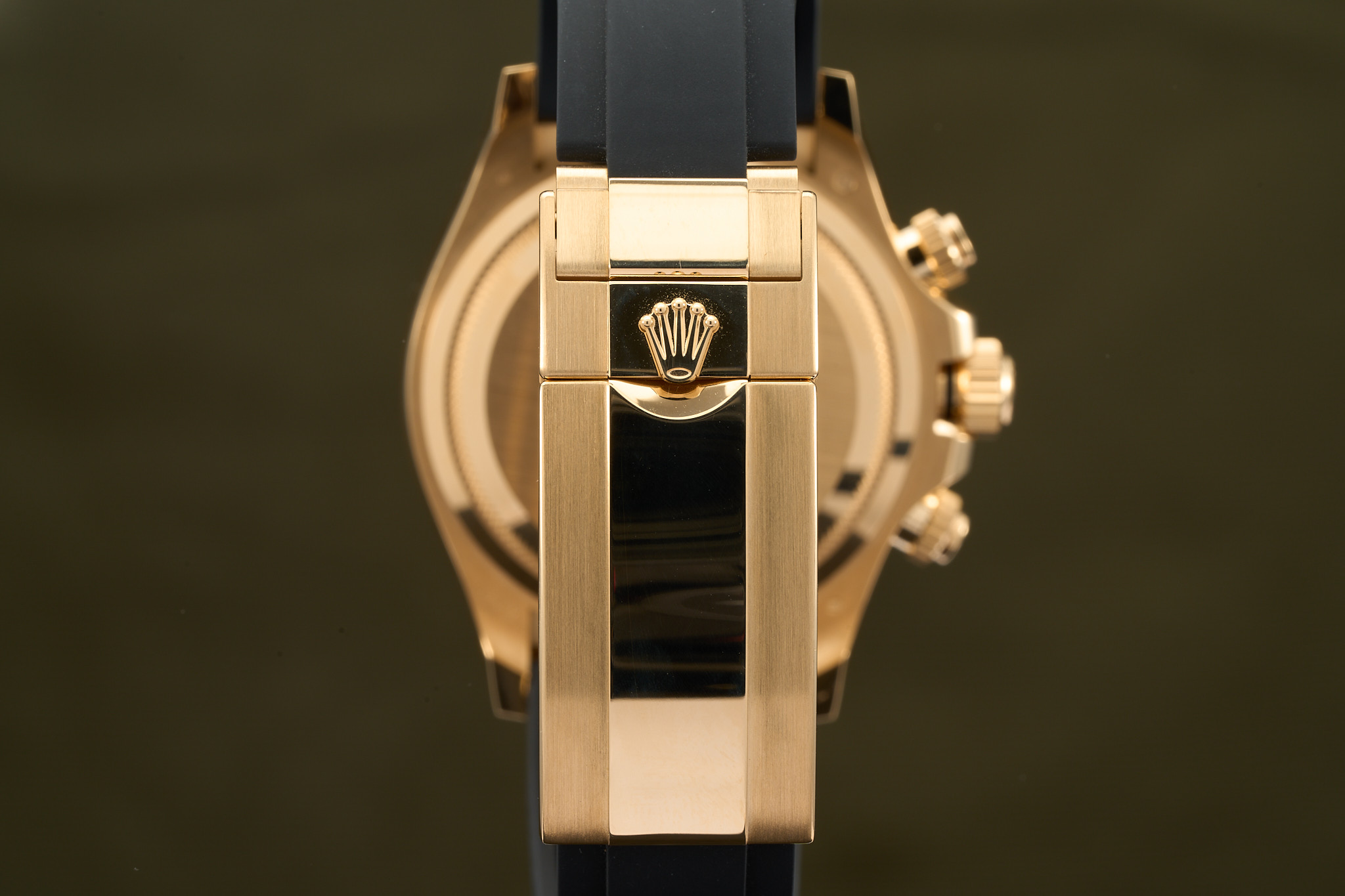 Rolex Daytona Yellow Gold Black Dial Oysterflex 126518LN – 2026