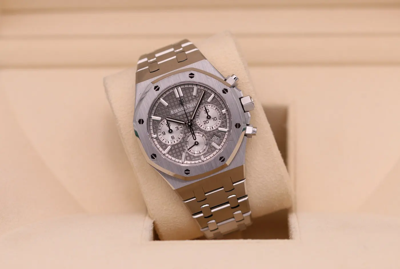 Audemars Piguet Royal Oak Chronograph 38 Grey Dial 26315ST – 2020