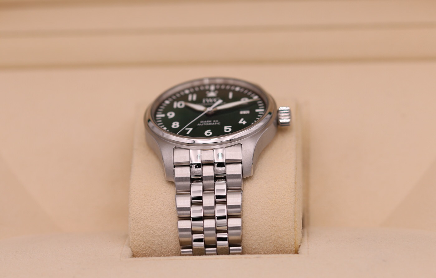 IWC Pilot's Watch Mark XX Green Dial IW328206 – 2025 – Nashville Watch