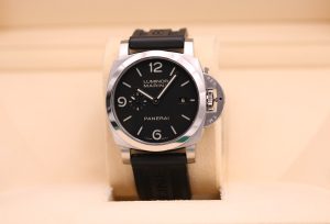 Panerai Luminor Marina 44 Black Dial PAM03312 - Complete