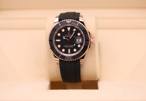 Rolex Yacht-Master 40 Everose Gold Black Dial Oysterflex 126655 - 2024