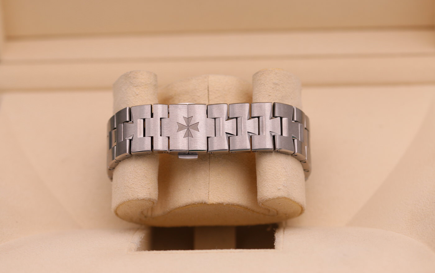 Vacheron Constantin Overseas Dual Time Cardinal Points South Brown