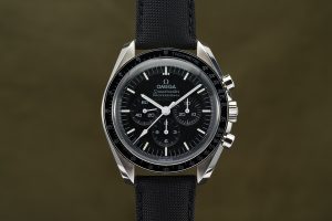 Omega Speedmaster Professional Hesalite Black Dial 310.32.42.50.01.001 - 2023