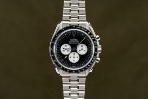 Omega Speedmaster Professional Reverse Panda Dial 310.30.42.50.01.004 - 2026